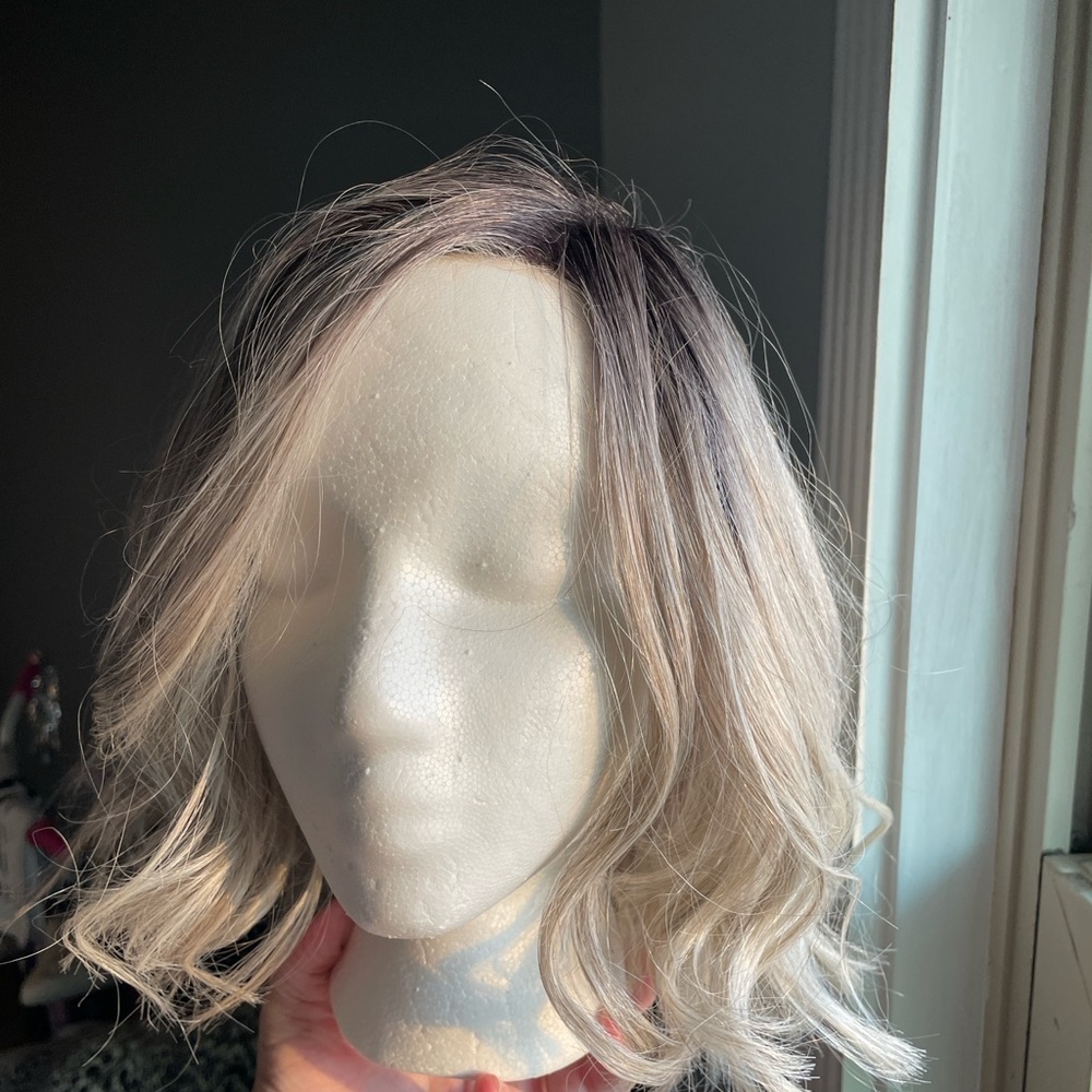 Belle tress Vienna Roast in Chrome Wig